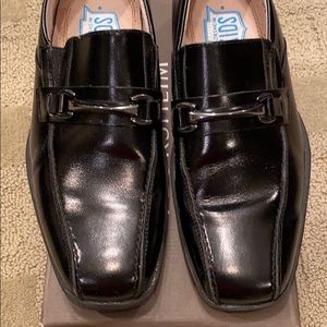 Boy’s Florsheim Dress Shoes